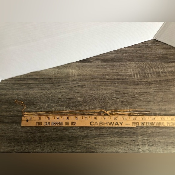 Vtg Herringbone Chain Gold Rhinestone Necklace - Picture 4 of 10